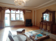 İcarəyə verilir 4 otaqlı 180 m2 yeni tikili Gənclik m.