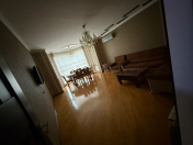 İcarəyə verilir 2 otaqlı 70 m2 yeni tikili 8 Noyabr m.