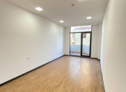 İcarəyə verilir 1 otaqlı 27 m2 ofis 28 Mall