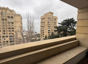 İcarəyə verilir 2 otaqlı 65 m2 köhnə tikili İçəri Şəhər m.