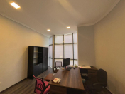 İcarəyə verilir 3 otaqlı 80 m2 ofis Gənclik m.