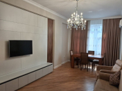 Satılır 3 otaqlı 100 m2 yeni tikili Elmlər Akademiyası m.