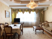 İcarəyə verilir 2 otaqlı 73 m2 yeni tikili Şah İsmayıl Xətai m.