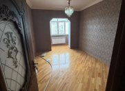 Satılır 2 otaqlı 65 m2 köhnə tikili Y.Günəşli