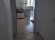 İcarəyə verilir 1 otaqlı 54 m2 yeni tikili Saray