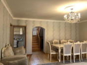 Satılır 6 otaqlı 200 m2 həyət evi Masazır