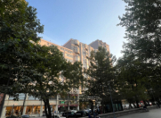 Satılır 4 otaqlı 140 m2 yeni tikili 28 May m.