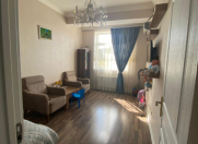 Satılır 2 otaqlı 45 m2 yeni tikili İnşaatçılar m.