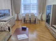 Satılır 3 otaqlı 120 m2 yeni tikili Xətai r.