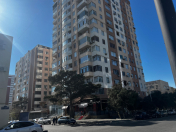 Satılır 3 otaqlı 117 m2 yeni tikili Qara Qarayev m.