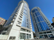 Satılır 3 otaqlı 165 m2 yeni tikili Nizami m.