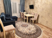 Satılır 2 otaqlı 68 m2 köhnə tikili Həzi Aslanov m.