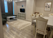 İcarəyə verilir 3 otaqlı 150 m2 yeni tikili 8 Noyabr m.