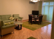 İcarəyə verilir 3 otaqlı 122 m2 yeni tikili Elmlər Akademiyası m.