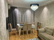 Satılır 3 otaqlı 80 m2 köhnə tikili Əhmədli m.