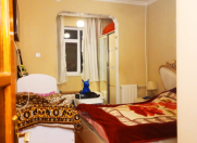 Satılır 4 otaqlı 100 m2 köhnə tikili Binəqədi r.