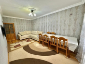 Satılır 4 otaqlı 105 m2 köhnə tikili Xətai r.