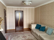 Satılır 3 otaqlı 80 m2 köhnə tikili Gənclik m.