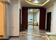 Satılır 4 otaqlı 210 m2 yeni tikili Gənclik m.