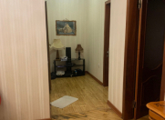 Satılır 4 otaqlı 180 m2 yeni tikili 8 mkr