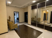 Satılır 4 otaqlı 180 m2 yeni tikili 28 May m.