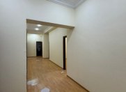 İcarəyə verilir 10 otaqlı 225 m2 ofis Gənclik m.