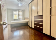 Satılır 3 otaqlı 80 m2 köhnə tikili Elmlər Akademiyası m.