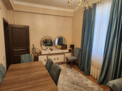 Satılır 3 otaqlı 86 m2 yeni tikili Yasamal r.