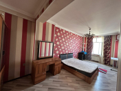 İcarəyə verilir 3 otaqlı 106 m2 yeni tikili Xətai r.