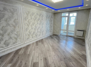 Satılır 4 otaqlı 100 m2 köhnə tikili Xalqlar Dostluğu m.