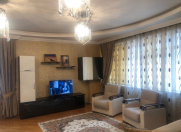 İcarəyə verilir 4 otaqlı 165 m2 yeni tikili 28 May m.