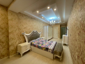 Satılır 3 otaqlı 155 m2 yeni tikili 28 May m.