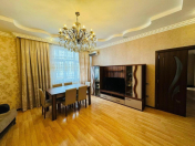 Satılır 3 otaqlı 120 m2 yeni tikili Binəqədi r.