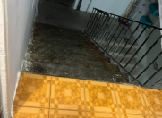 Satılır 2 otaqlı 60 m2 köhnə tikili Xətai r.