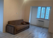 Satılır 1 otaqlı 40 m2 köhnə tikili Xətai r.