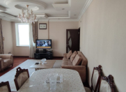 Satılır 3 otaqlı 128 m2 yeni tikili Şah İsmayıl Xətai m.