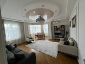 Satılır 4 otaqlı 145 m2 yeni tikili 20 yanvar m.