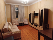 Satılır 2 otaqlı 65 m2 yeni tikili İnşaatçılar m.