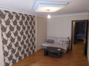 İcarəyə verilir 2 otaqlı 70 m2 köhnə tikili Y.Günəşli