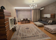 Satılır 3 otaqlı 158 m2 yeni tikili 8 Noyabr m.