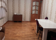 Satılır 2 otaqlı 40 m2 köhnə tikili Elmlər Akademiyası m.