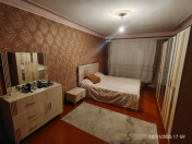 Satılır 2 otaqlı 33 m2 köhnə tikili Əhmədli m.