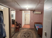 Satılır 1 otaqlı 24 m2 köhnə tikili Elmlər Akademiyası m.