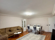 Satılır 2 otaqlı 68 m2 köhnə tikili Xətai r.