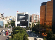 İcarəyə verilir 2 otaqlı 55 m2 köhnə tikili 28 May m.