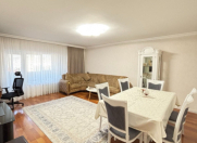 Satılır 2 otaqlı 70 m2 köhnə tikili Şah İsmayıl Xətai m.