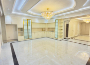 Satılır 3 otaqlı 165 m2 yeni tikili 28 may