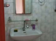 Satılır 4 otaqlı 97 m2 köhnə tikili Bakıxanov