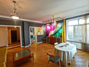 Satılır 3 otaqlı 165 m2 yeni tikili Dövlət Statistika Komitəsi