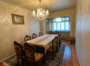 Satılır 3 otaqlı 90 m2 köhnə tikili Gənclik m.